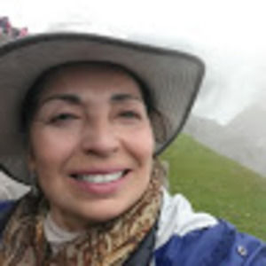 Meet your Posher, Brunilda